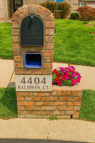 4404 Baldwin Court, Evansville, IN 47725
