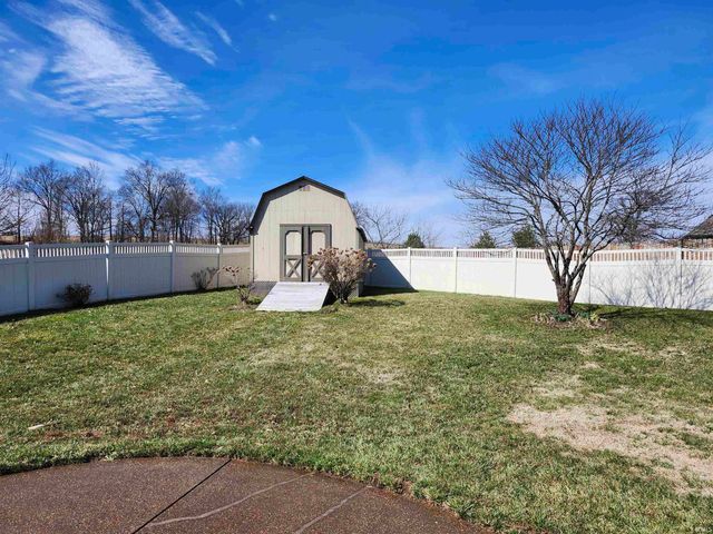 4404 Baldwin Court, Evansville, IN 47725