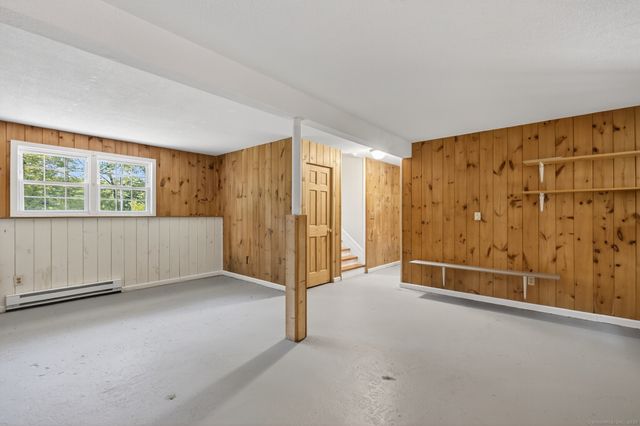 105 Burbank Road, Ellington, CT 06029