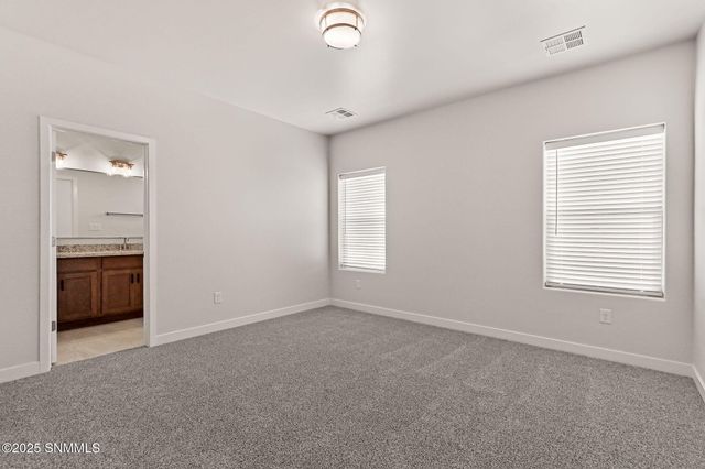 1060 Arabetto Road, Las Cruces, NM 88012