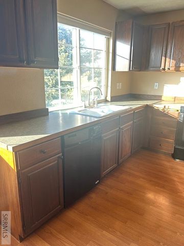 3171 Barnes Way, Iona, ID 83427