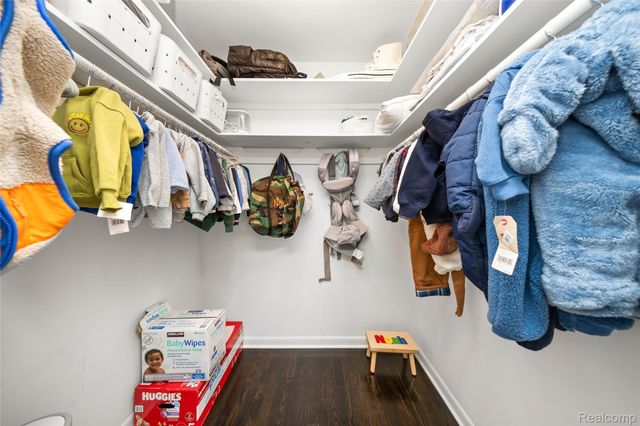 2530 Worcester Road, West Bloomfield Charter Township, MI 48323