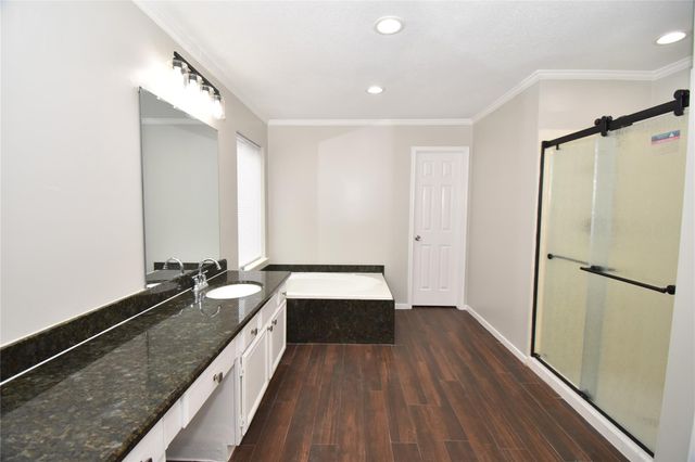 9007 Woodleigh Drive, Houston, TX 77083