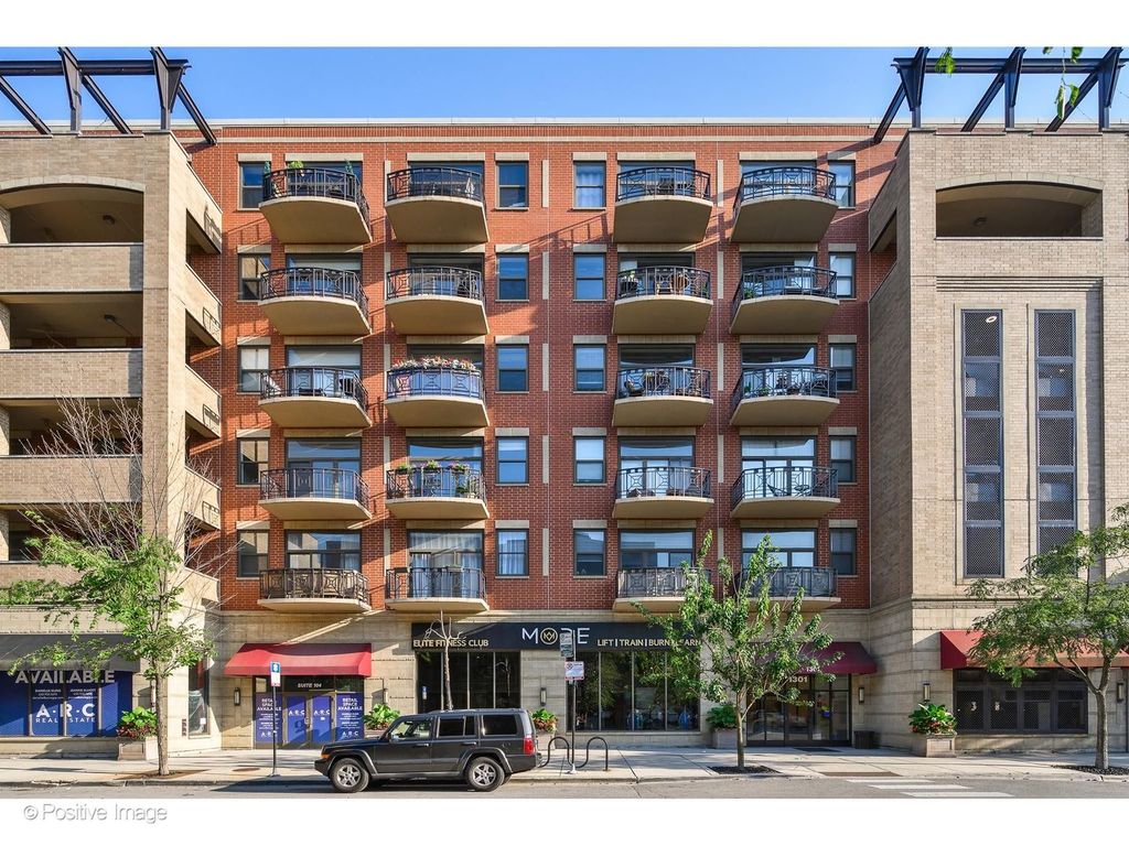 1301 W Madison Street 304, Chicago, IL 60607
