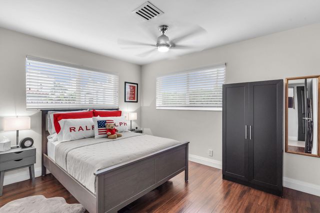 1608 NE 14th Terrace, Fort Lauderdale, FL 33305