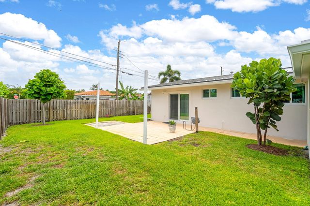 1608 NE 14th Terrace, Fort Lauderdale, FL 33305