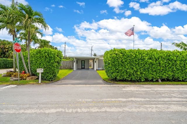 1608 NE 14th Terrace, Fort Lauderdale, FL 33305