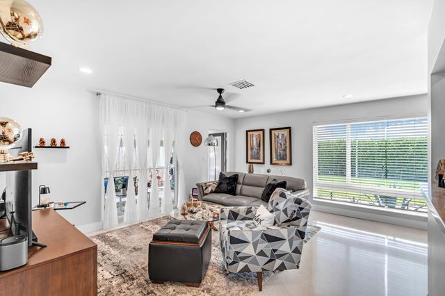 1608 NE 14th Terrace, Fort Lauderdale, FL 33305