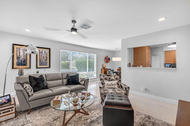 1608 NE 14th Terrace, Fort Lauderdale, FL 33305