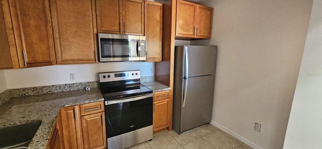 495 LAS CORTES LANE 205, Orlando, FL 32824