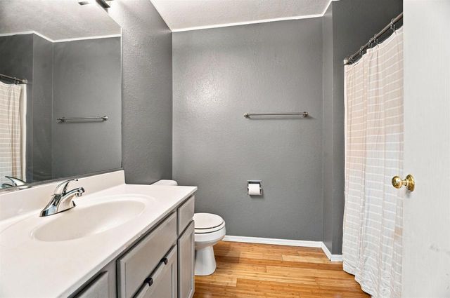 3885 COBBLESTONE COURT, Oshkosh, WI 54901