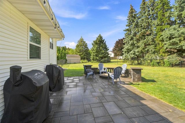 3885 COBBLESTONE COURT, Oshkosh, WI 54901