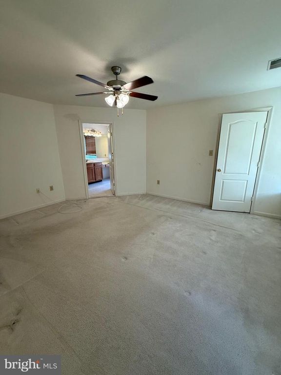 2427 GRANTHAM CT, Waldorf, MD 20603