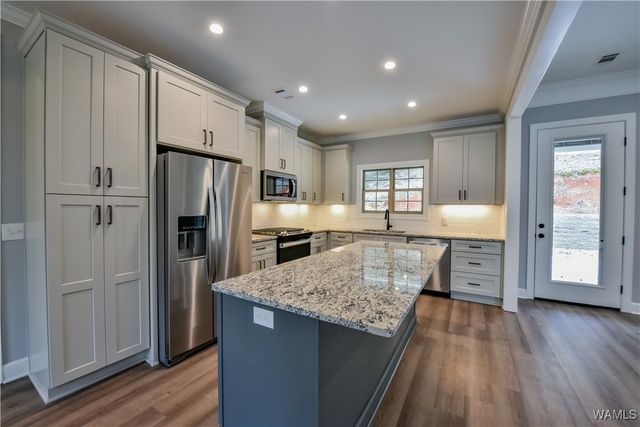 130 20th Ave NE, Tuscaloosa, AL 35404