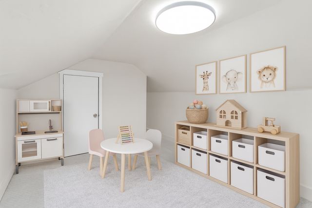 5757 Orchard Avenue N, Crystal, MN 55429