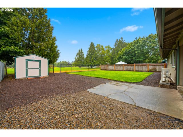 4888 13TH Ave, Keizer, OR 97303