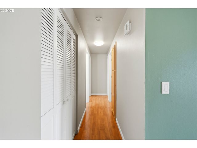 4888 13TH Ave, Keizer, OR 97303