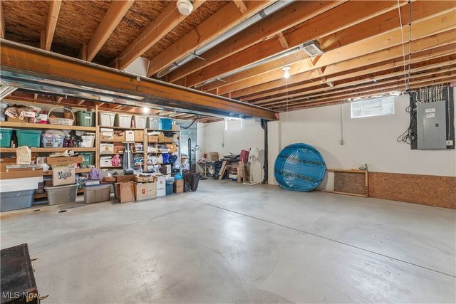 107 E Broad Street, Louisville, OH 44641