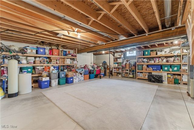 107 E Broad Street, Louisville, OH 44641