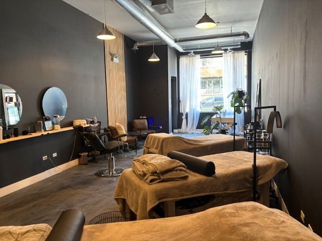 2936 N Lincoln Avenue, Chicago, IL 60657