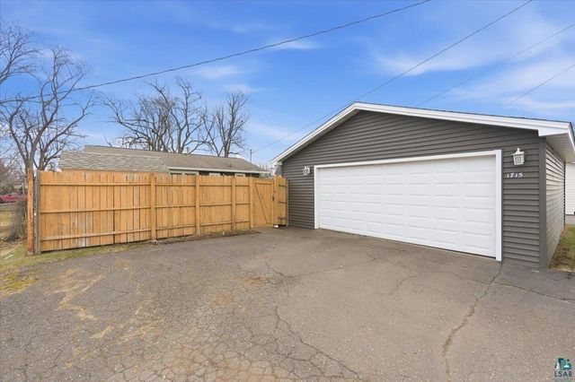 1715 Maryland Ave, Superior, WI 54880
