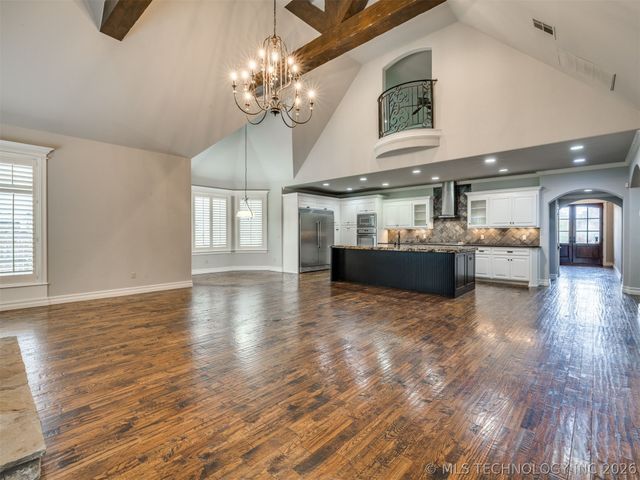 10712 S 95th Court, Tulsa, OK 74133