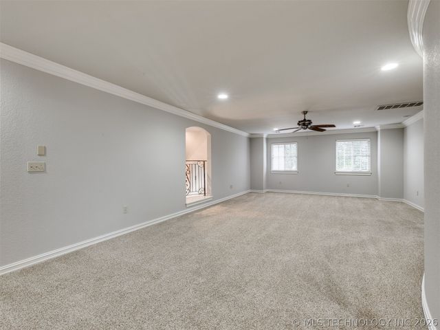 10712 S 95th Court, Tulsa, OK 74133