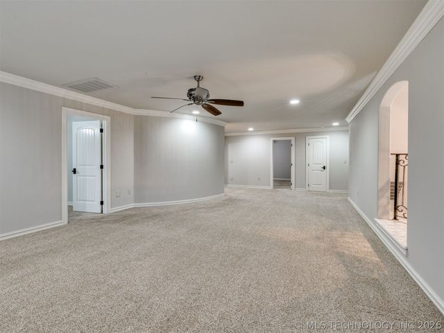 10712 S 95th Court, Tulsa, OK 74133