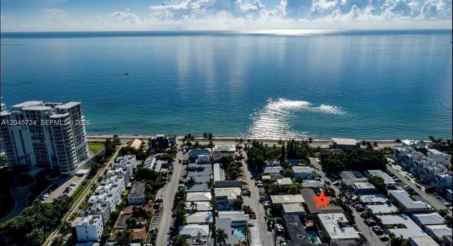 333 Palm St, Hollywood, FL 33019