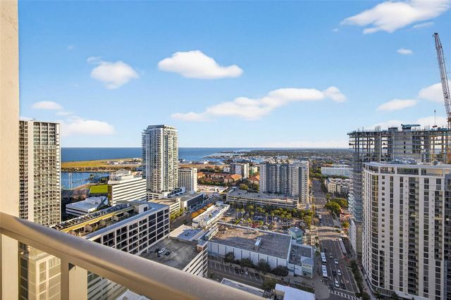 275 1ST AVE S 2706, St Petersburg, FL 33701