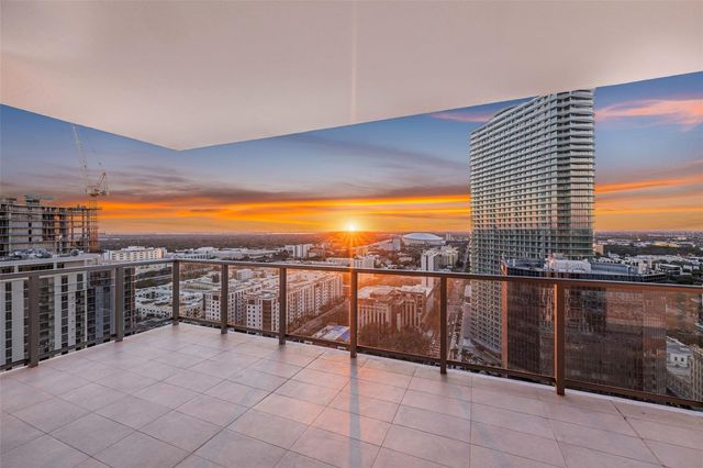 275 1ST AVE S 2706, St Petersburg, FL 33701