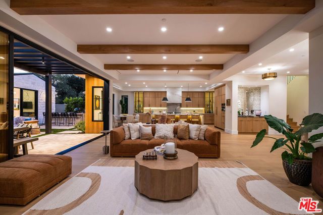4925 Ledge Avenue, Toluca Lake (los Angeles), CA 91601