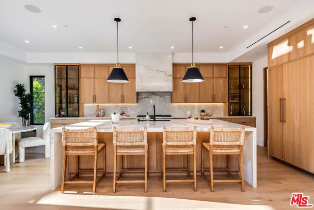 4925 Ledge Avenue, Toluca Lake (los Angeles), CA 91601