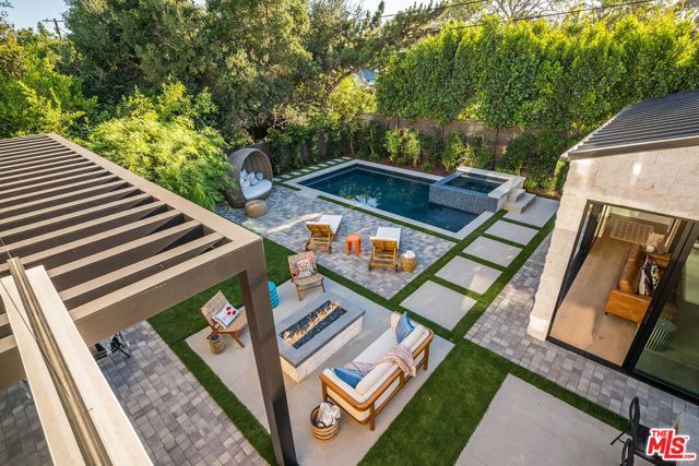4925 Ledge Avenue, Toluca Lake (los Angeles), CA 91601