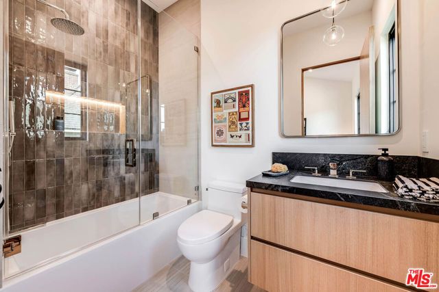 4925 Ledge Avenue, Toluca Lake (los Angeles), CA 91601