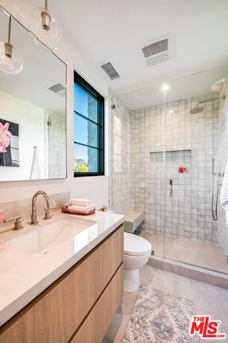 4925 Ledge Avenue, Toluca Lake (los Angeles), CA 91601
