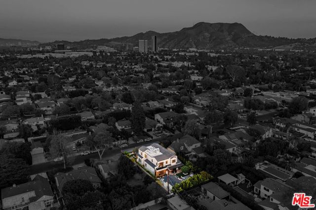 4925 Ledge Avenue, Toluca Lake (los Angeles), CA 91601