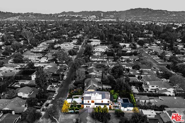 4925 Ledge Avenue, Toluca Lake (los Angeles), CA 91601