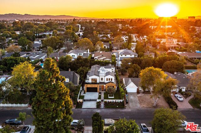 4925 Ledge Avenue, Toluca Lake (los Angeles), CA 91601