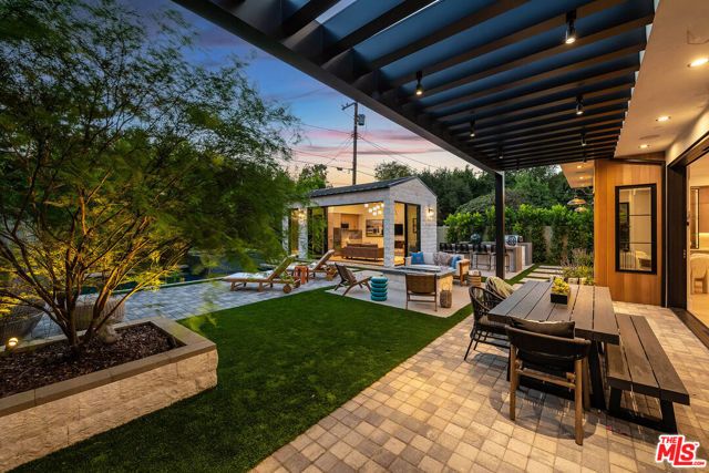 4925 Ledge Avenue, Toluca Lake (los Angeles), CA 91601