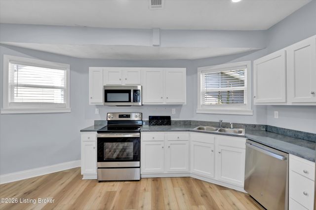 3625 Woodruff Ave, Louisville, KY 40215