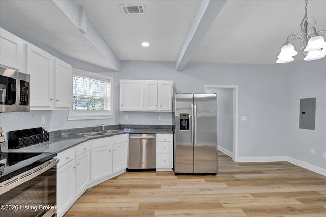3625 Woodruff Ave, Louisville, KY 40215