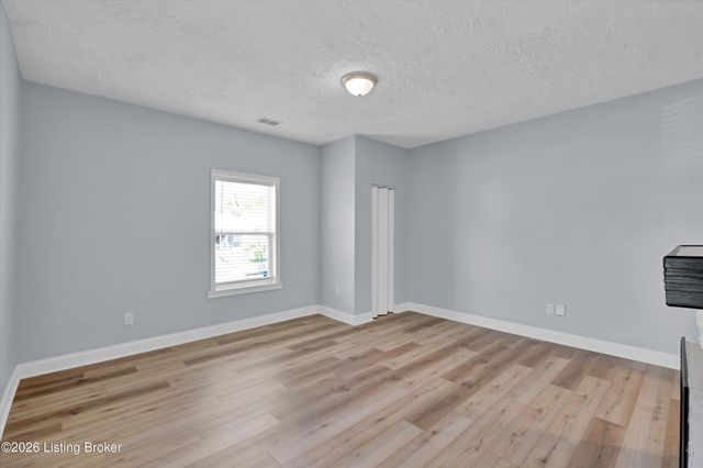 3625 Woodruff Ave, Louisville, KY 40215