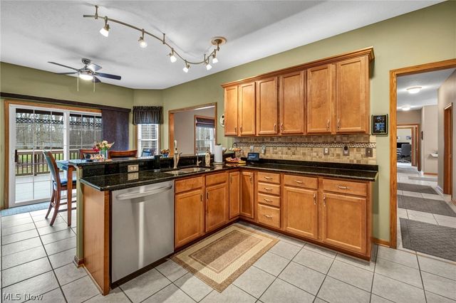 1175 Aurora Hill Drive, Aurora, OH 44202