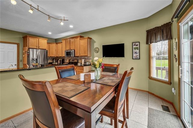 1175 Aurora Hill Drive, Aurora, OH 44202