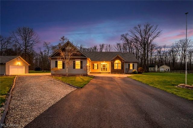 1175 Aurora Hill Drive, Aurora, OH 44202