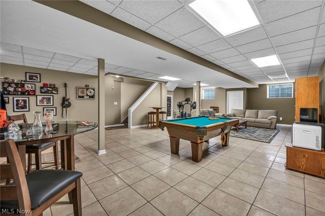 1175 Aurora Hill Drive, Aurora, OH 44202