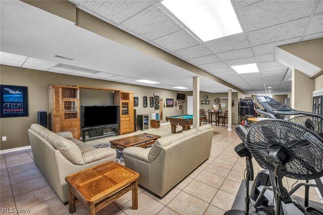 1175 Aurora Hill Drive, Aurora, OH 44202