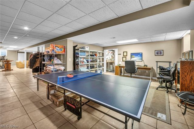 1175 Aurora Hill Drive, Aurora, OH 44202