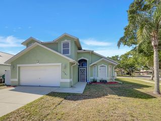 1701 Primrose Court, Port St Lucie, FL 34952